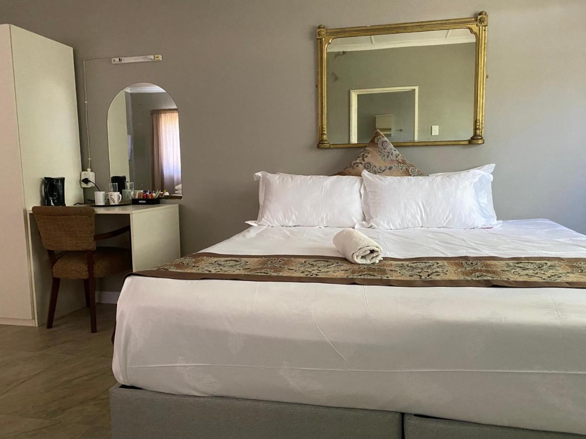 Savoy Hotel Fort Beaufort Dış mekan fotoğraf