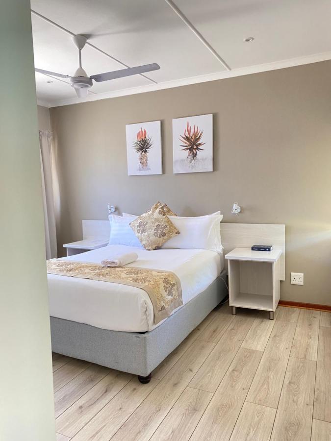 Savoy Hotel Fort Beaufort Dış mekan fotoğraf